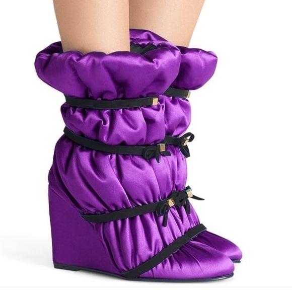 New Stuart Weitzman Purple Duvet Studded Wedge Boots Size 7.5 - Picture 1 of 6